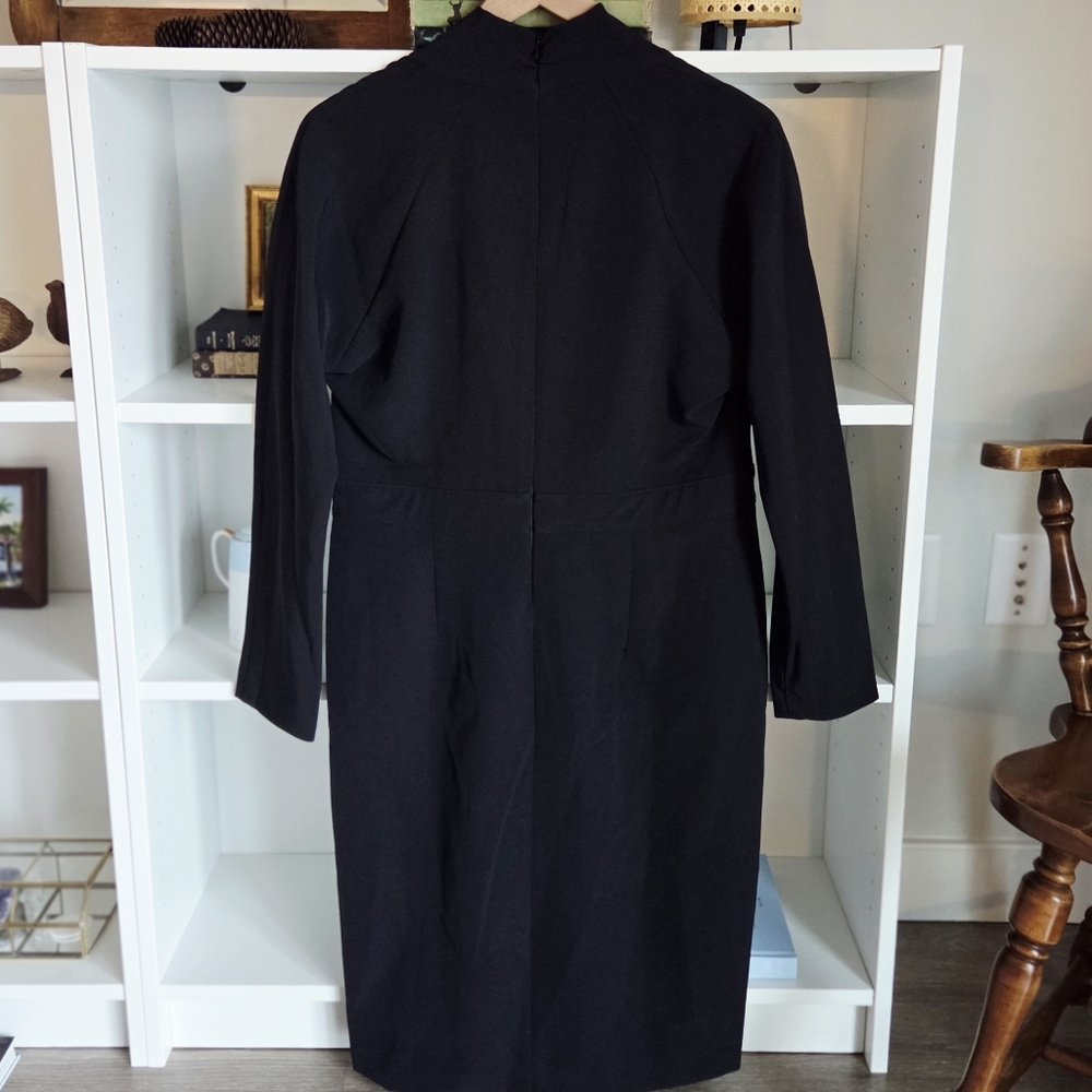 Donna Karan Black Long Sleeve V Neck Sheath Dress Career Womens Size 10 - Picture 2 of 5
